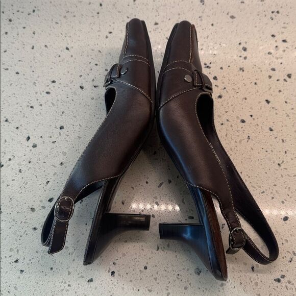 Aerosoles Y2K Brown Leather Slingback Heels Buckle details Women’s Size 7.5 GUC - Picture 9 of 12